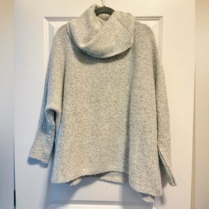 Jessica Simpson Light Gray Cowl Neck Sweater